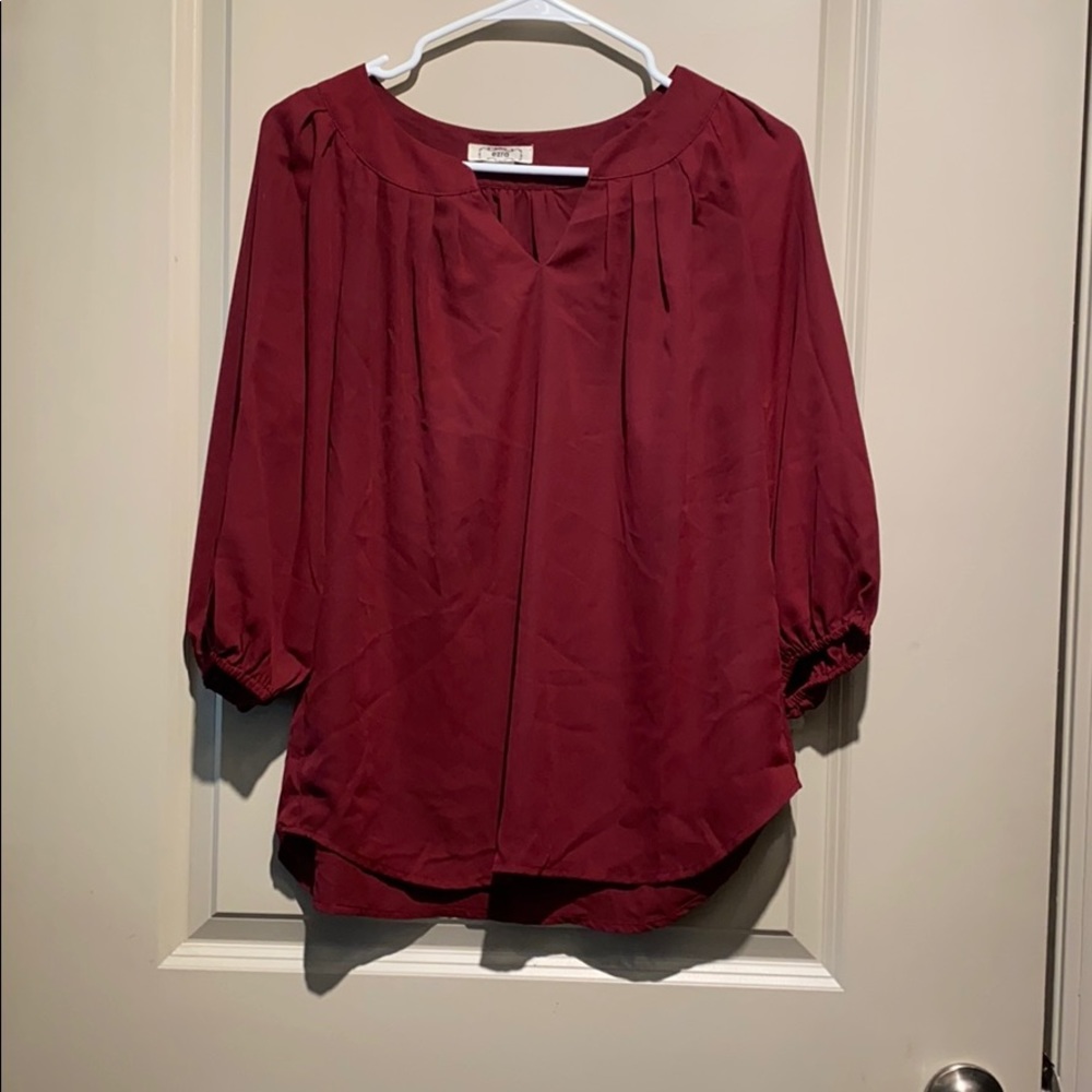 3/4 length sleeve maroon blouse